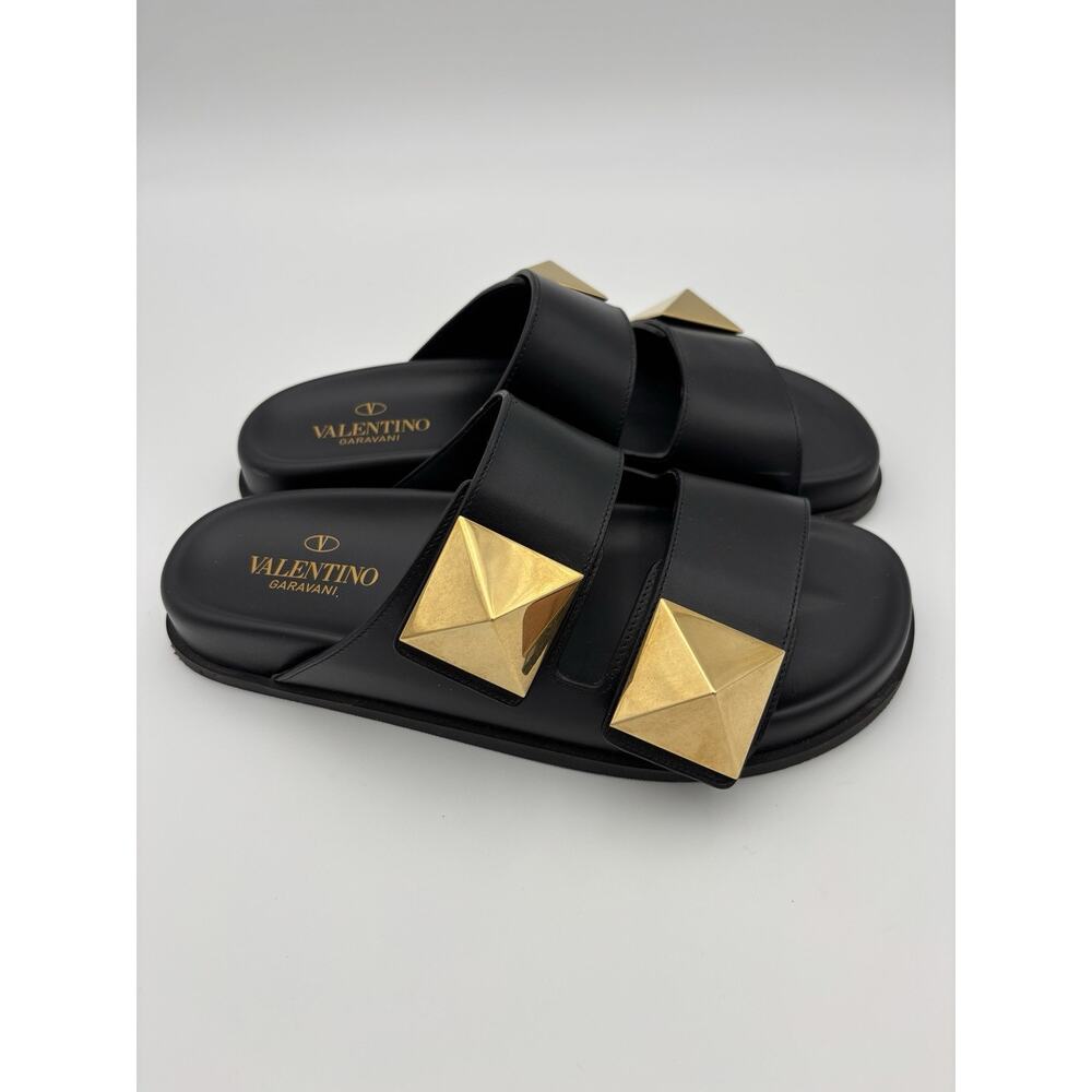 Authentic Valentino One Stud Rockstud Two Strap Sandal Black Gold Size 37.5 Dad - Picture 16 of 16